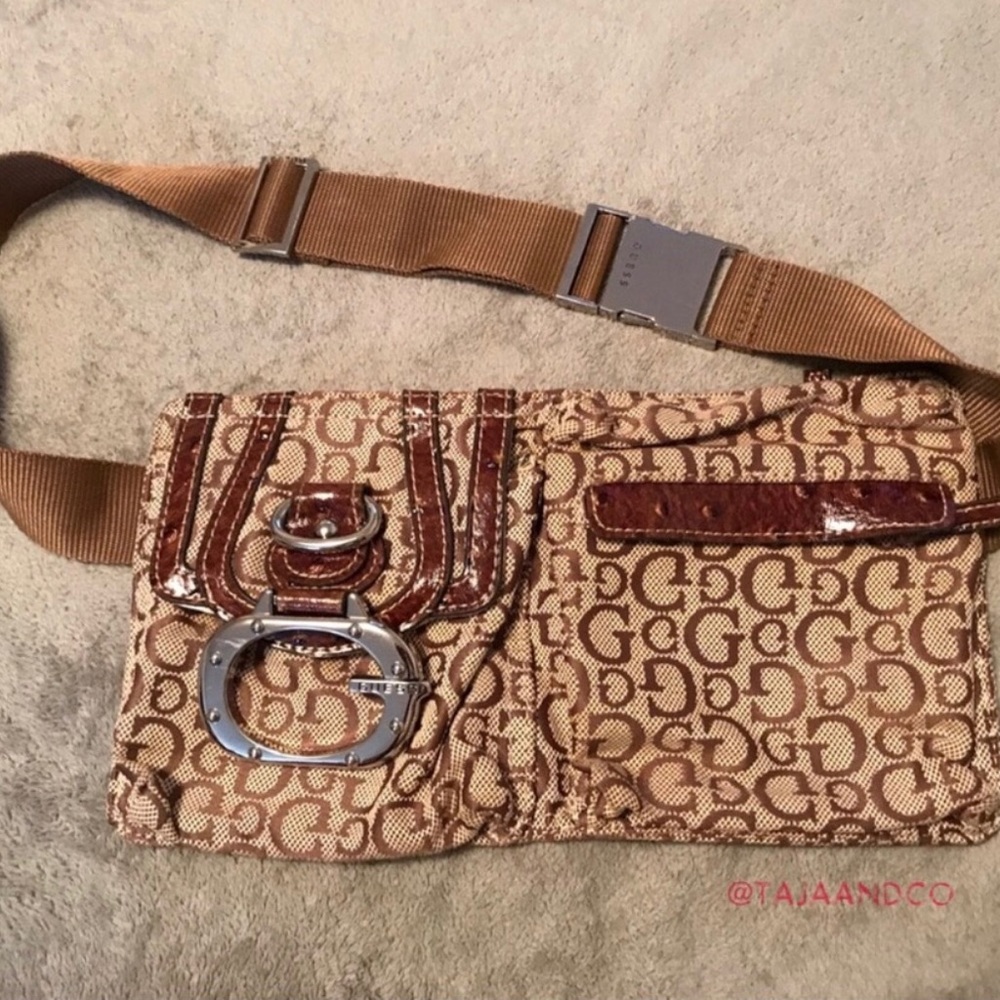 ❤️GUESS Tan Ultra Luxe Belt Bag (Fanny Pack)